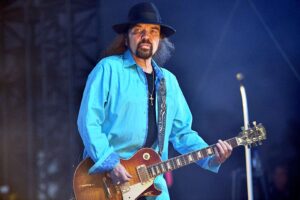 Gary Rossington, last founding member of Lynyrd Skynyrd, dies at 71